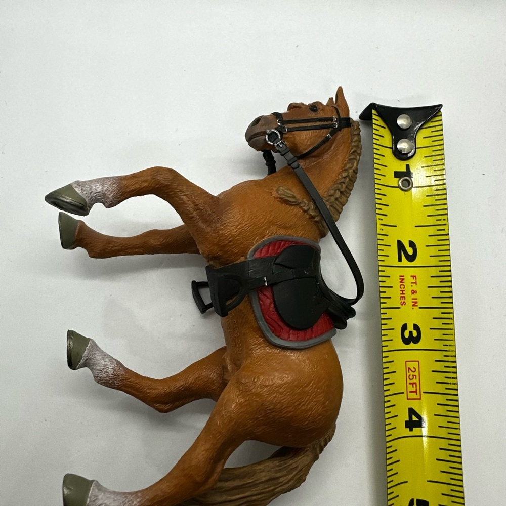 Papo 51564 Brown Walking Horse Figurine 2021 Collectible - Picture 13 of 13